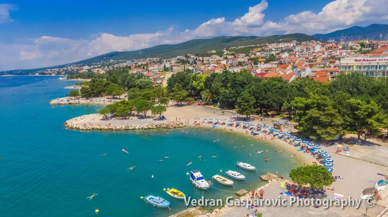 Apartment Lana Crikvenica Exterior foto
